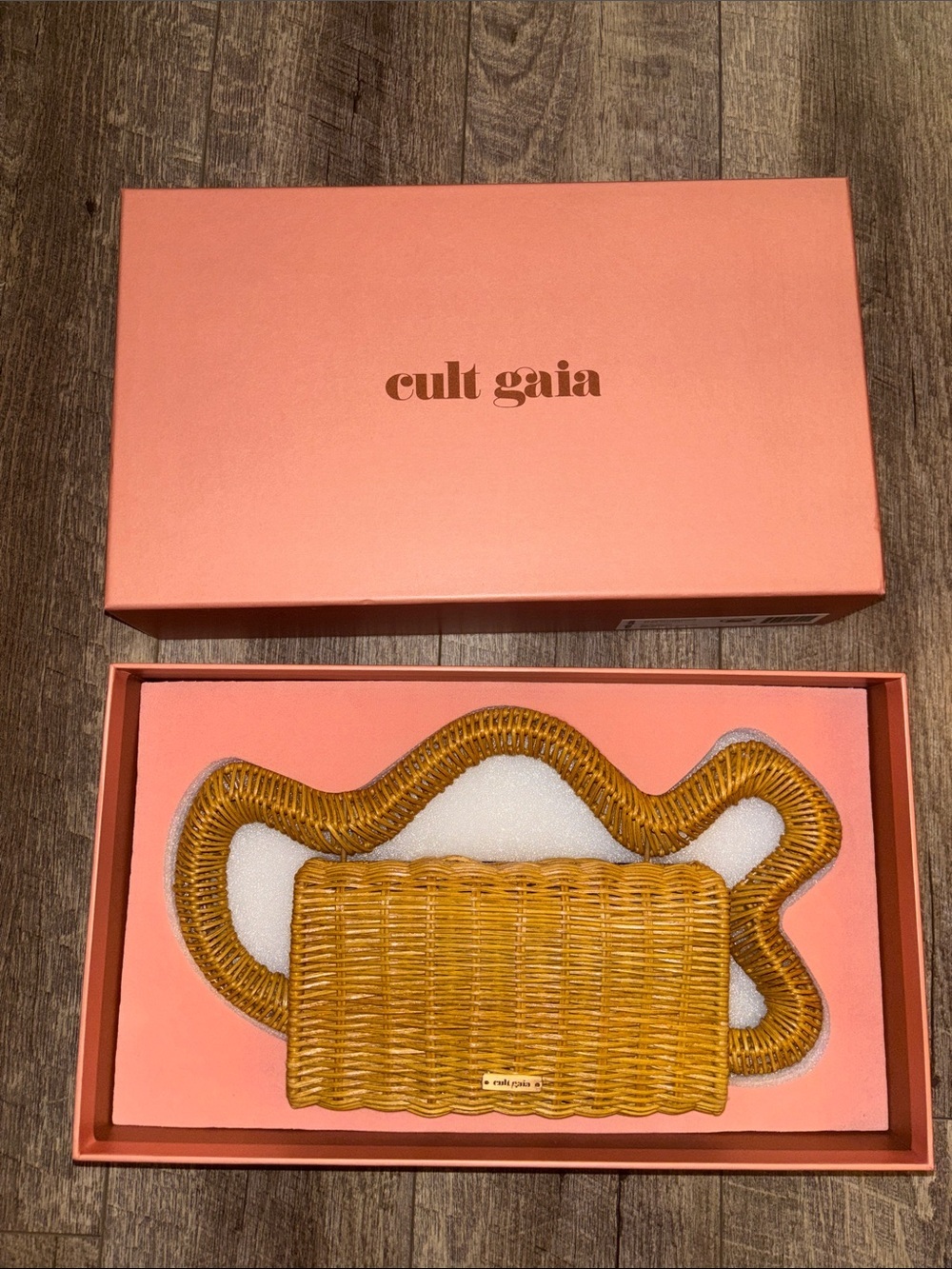 Cult Gaia Elsa Rattan Straw Bag NIB - Picture 4 of 4